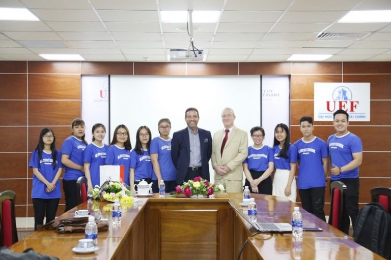 Phương án tuyển sinh Đại học Kinh tế tài chính TPHCM 2019